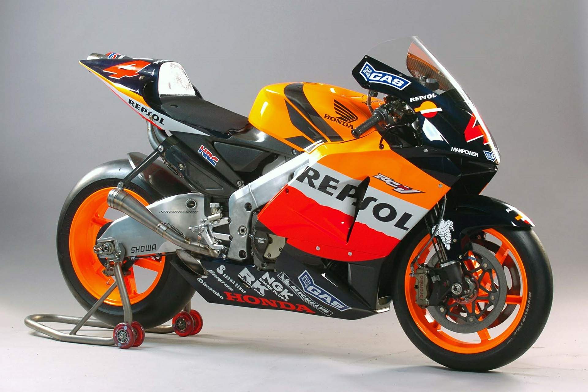Honda RC211V  2004 - 2006 For Sale Specifications, Price and Images
