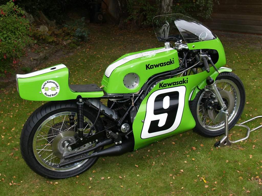 Kawasaki KR 750 Daytona For Sale Specifications, Price and Images