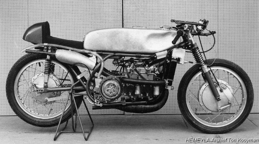 Suzuki 250 GP Racers For Sale Specifications, Price and Images
