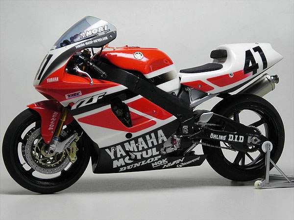 Yamaha YZF 750 R7SBK For Sale Specifications, Price and Images