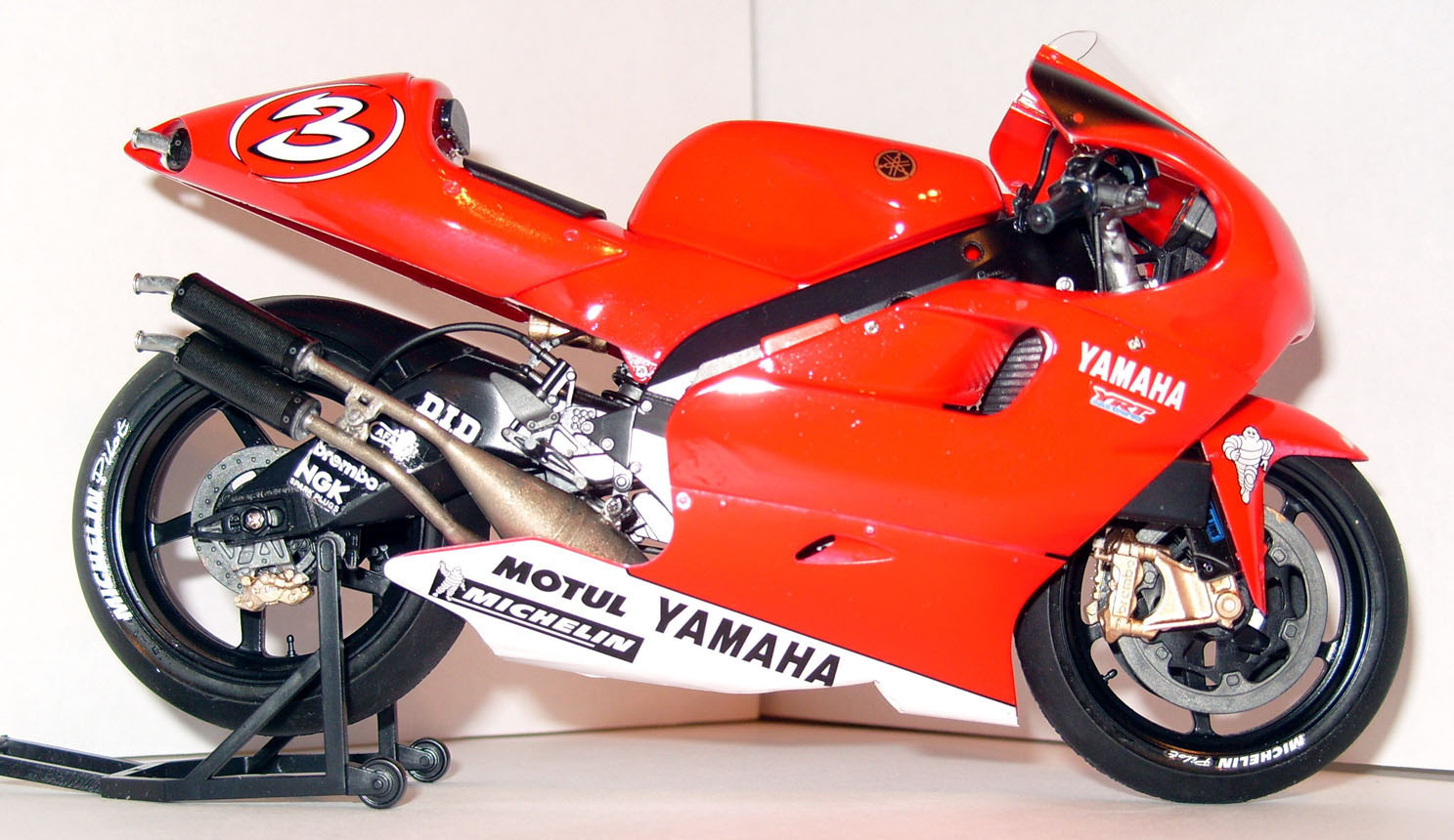 Yamaha YZR 500 2000 - 2002 For Sale Specifications, Price and Images
