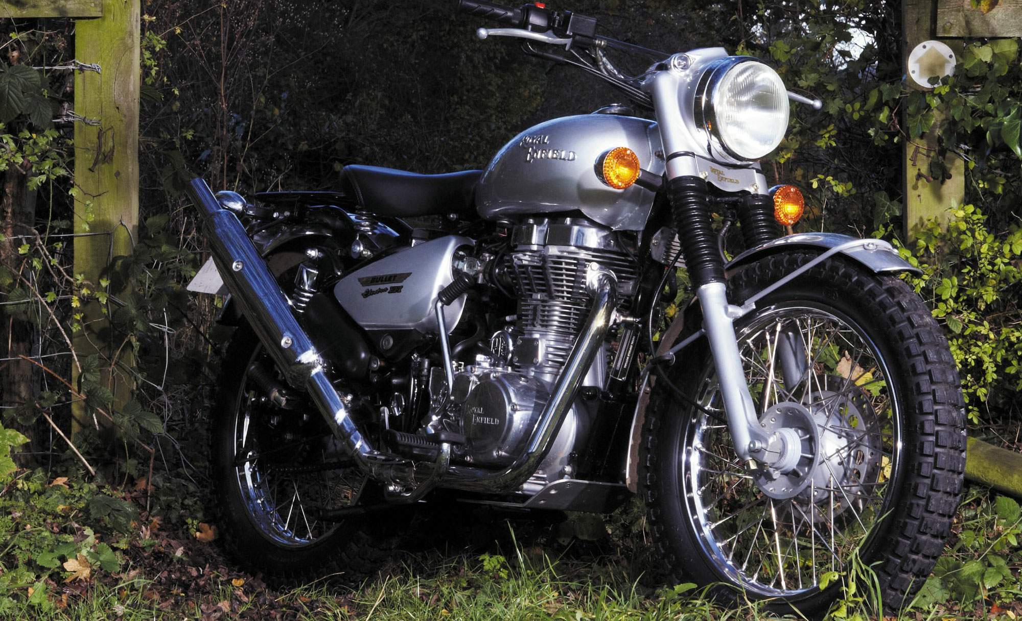 Royal Enfield Fury EFI For Sale Specifications, Price and Images