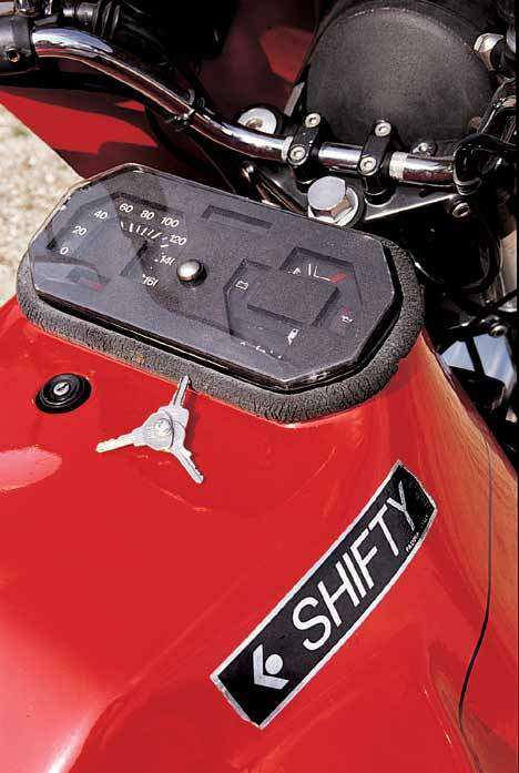 Moto Shifty 900 For Sale Specifications, Price and Images