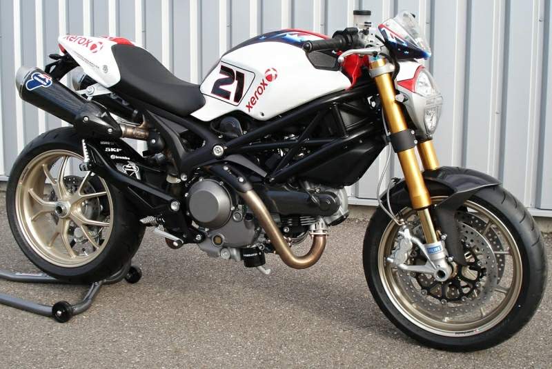Ducati 
Monster 1100S Bayliss Replica For Sale Specifications, Price and Images