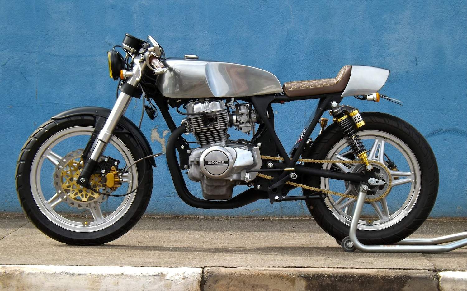 Honda CB 400N ‘Shine’  Café Racer 
by Zucconi Moto Design For Sale Specifications, Price and Images