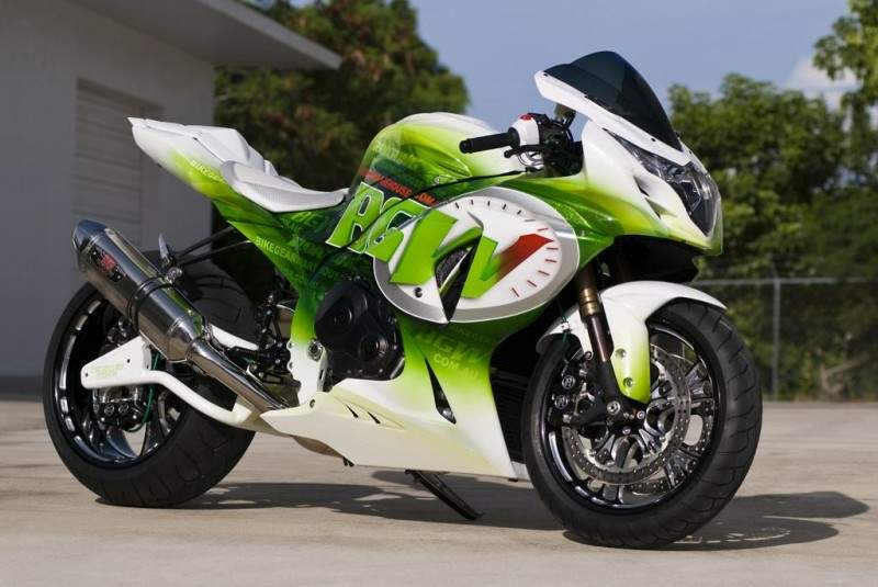 Mat Mladin Roaring 
ToyzGSX-R1000 For Sale Specifications, Price and Images