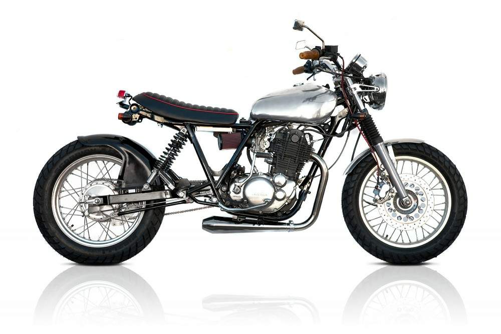 Yamaha SR400 For Sale Specifications, Price and Images