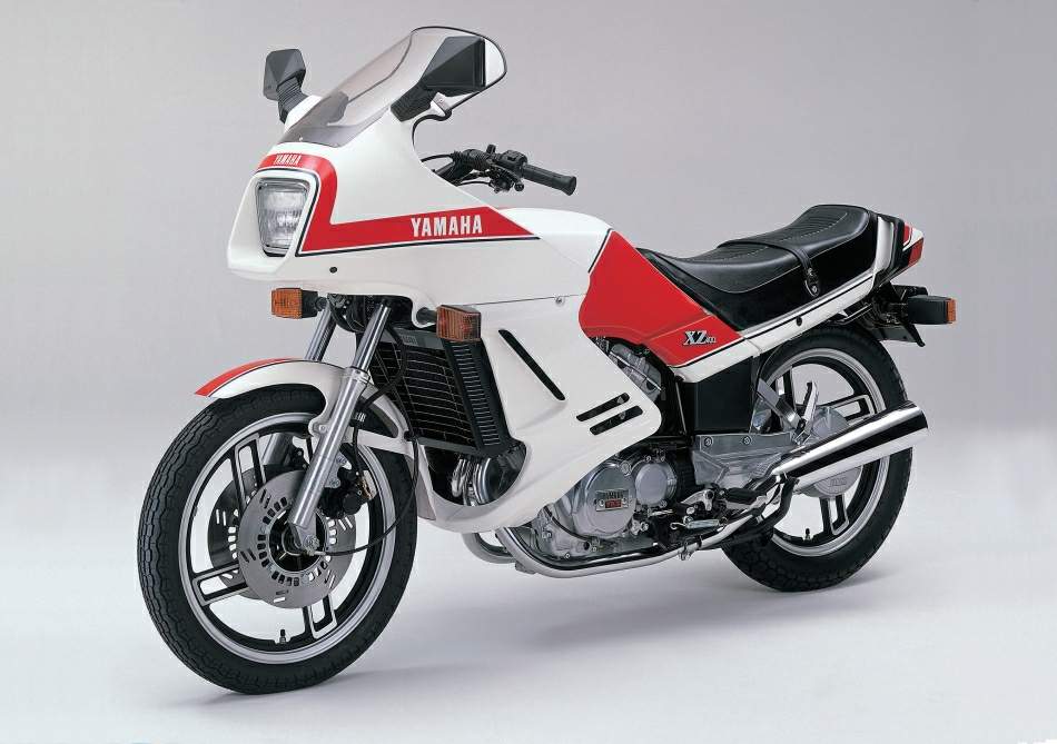 Yamaha XZ 400D For Sale Specifications, Price and Images