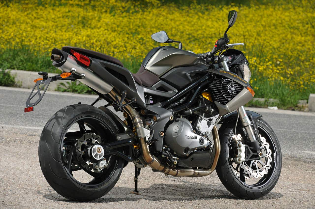 Benelli TNT 899 Century Racers Limited Edition For Sale Specifications, Price and Images
