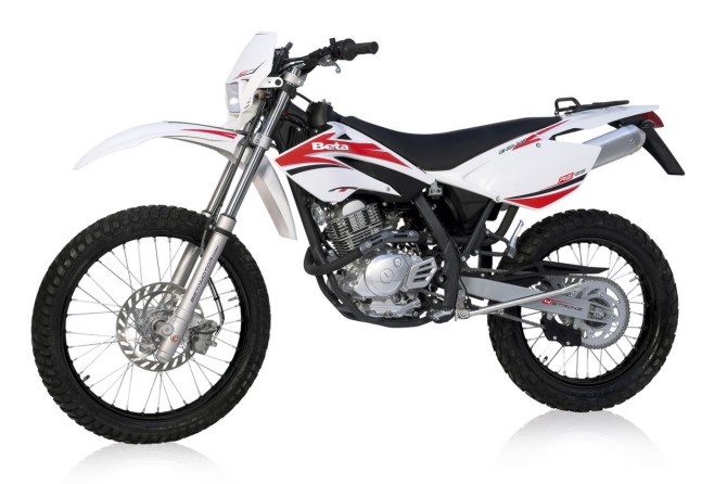 Beta RE125 4T For Sale Specifications, Price and Images