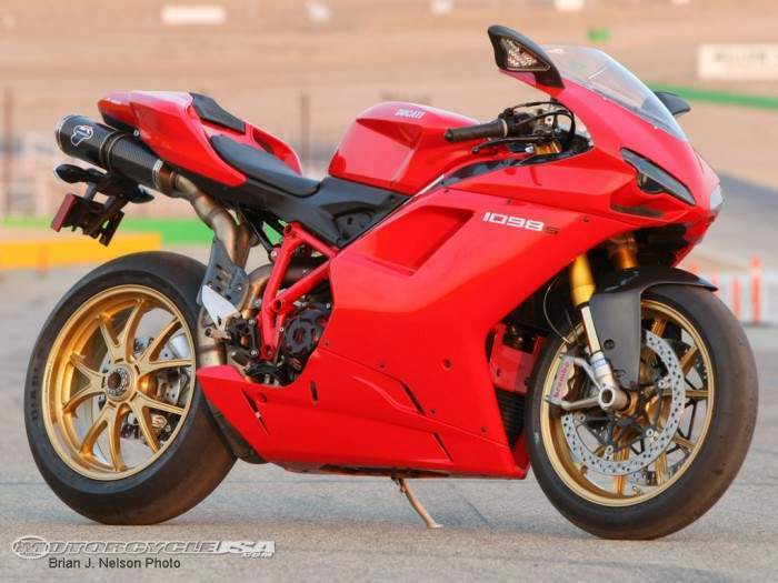 Ducati 1098S Corse For Sale Specifications, Price and Images