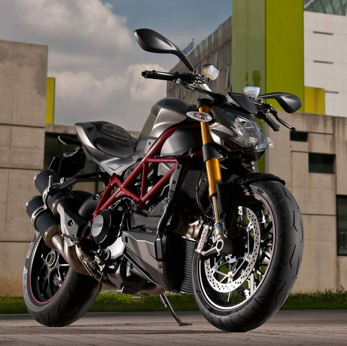 Ducati Streetfighter S For Sale Specifications, Price and Images