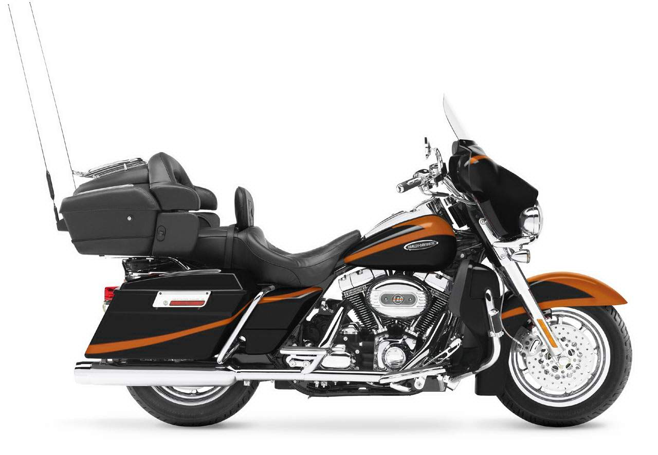 Harley Davidson
    
    FLHTCU-SE2 Electric Glide Ultra Classic 
	Screamin Eagle For Sale Specifications, Price and Images