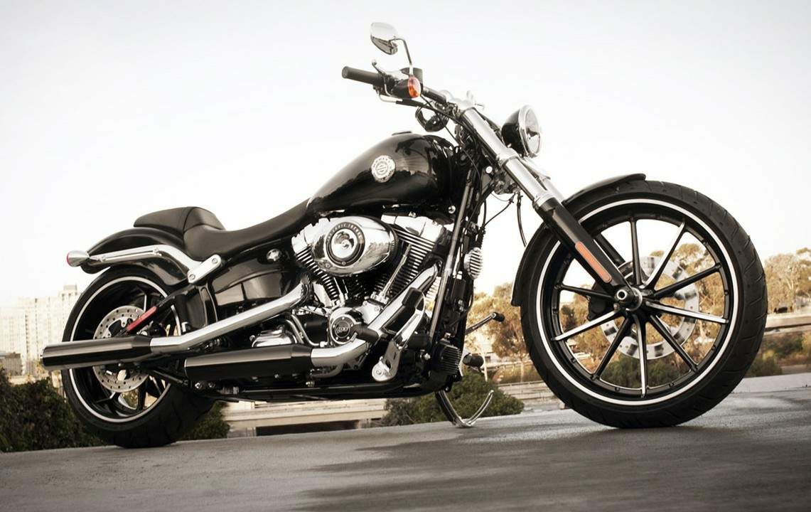 Harley Davidson Softail Breakout  For Sale Specifications, Price and Images