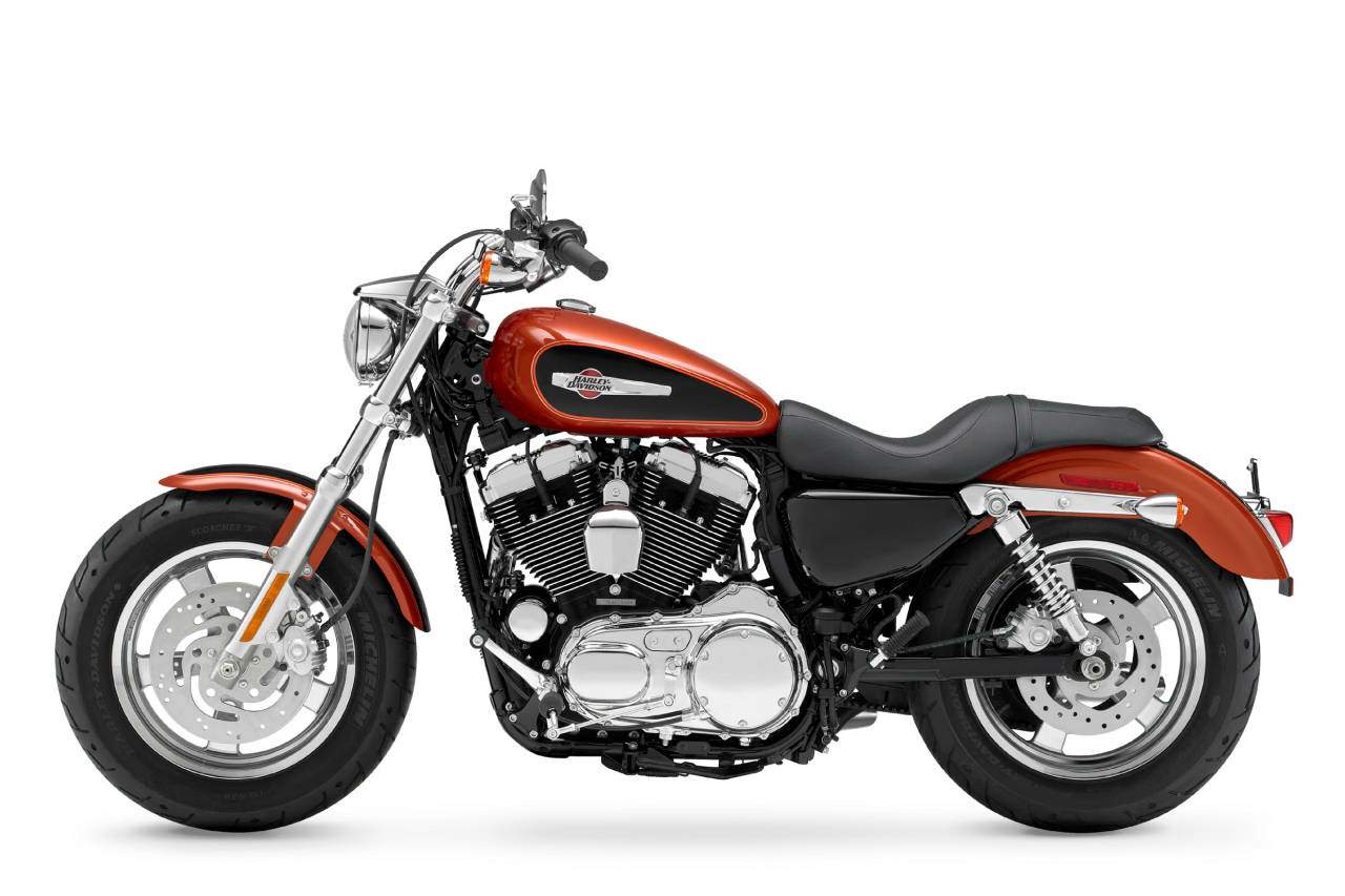 Harley Davidson XL1200C Sportster Custom For Sale Specifications, Price and Images
