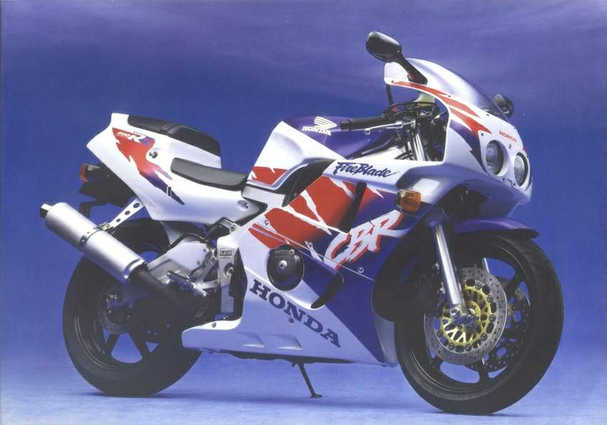 Honda CBR 400RR For Sale Specifications, Price and Images