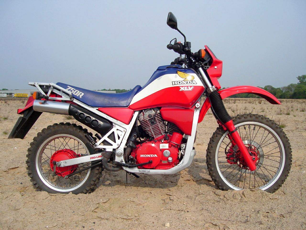 Honda XLV 750 For Sale Specifications, Price and Images