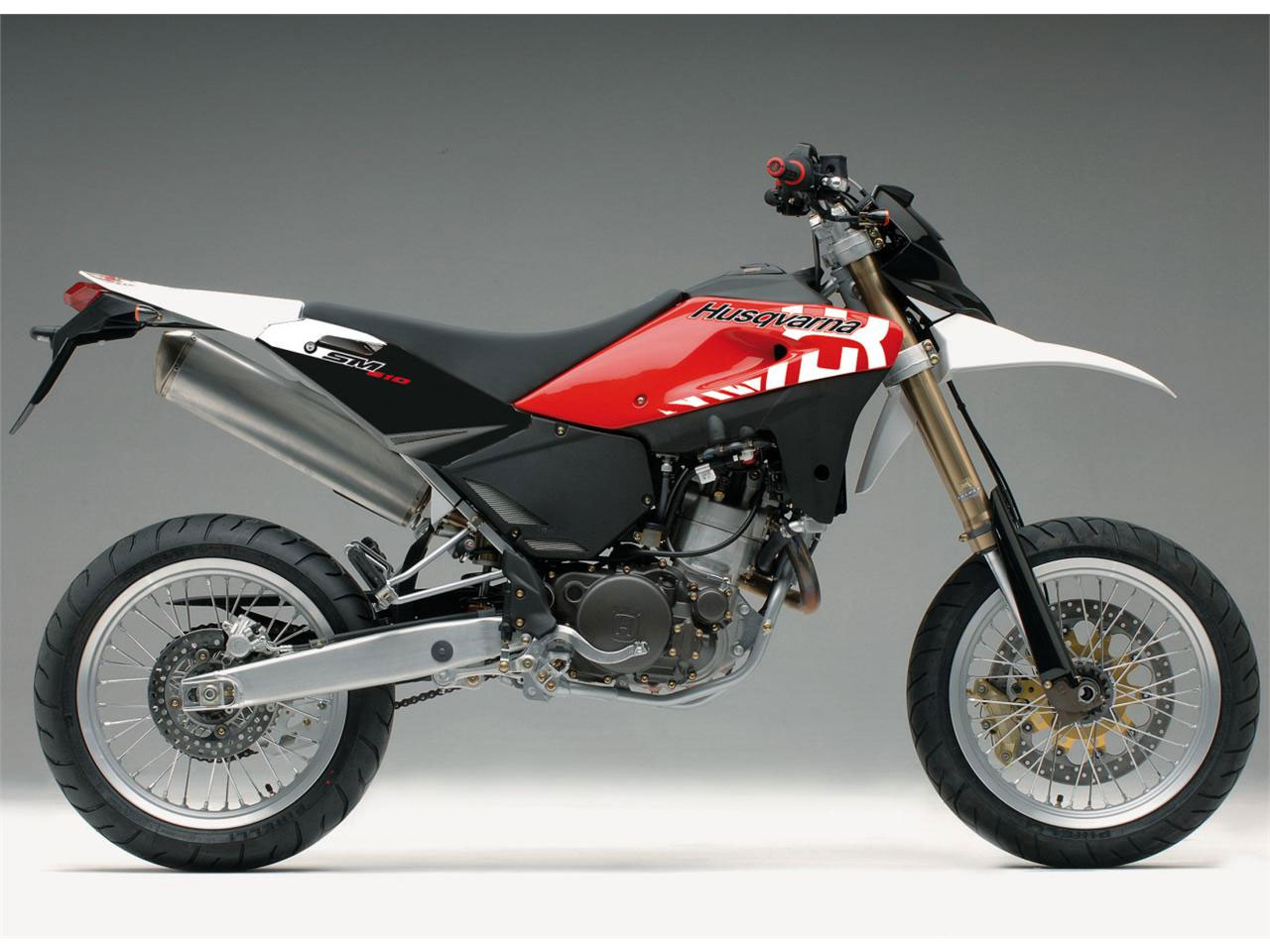 Husqvarna SM 610ie For Sale Specifications, Price and Images