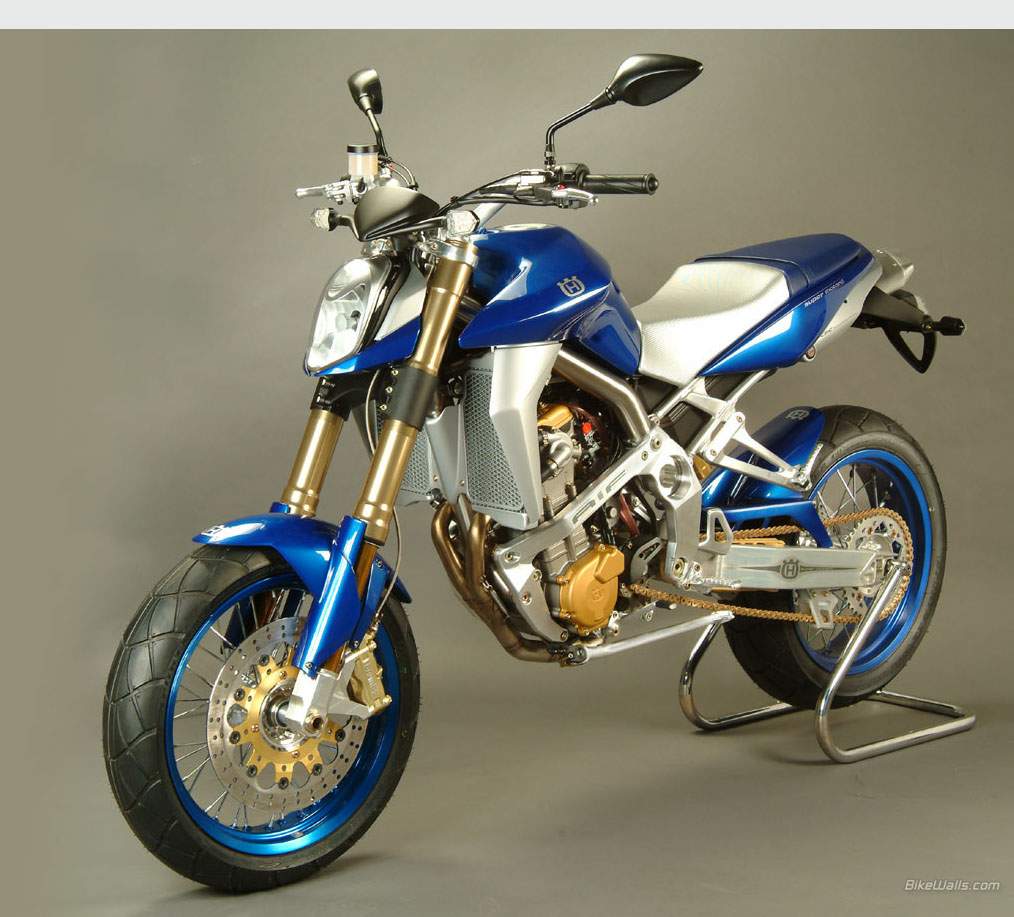 Husqvarna STR 650 CRC 
Supermotard For Sale Specifications, Price and Images