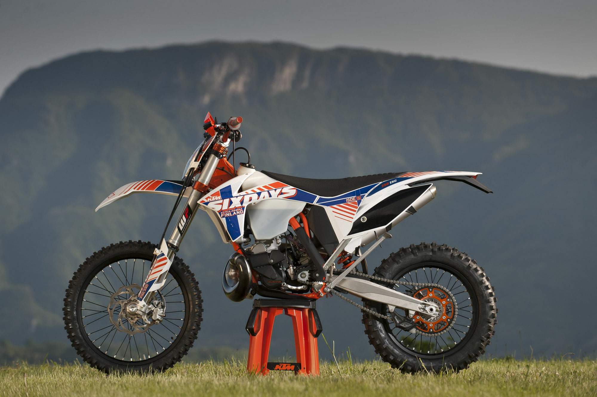 KTM 250 EXC-E Enduro Six Days For Sale Specifications, Price and Images