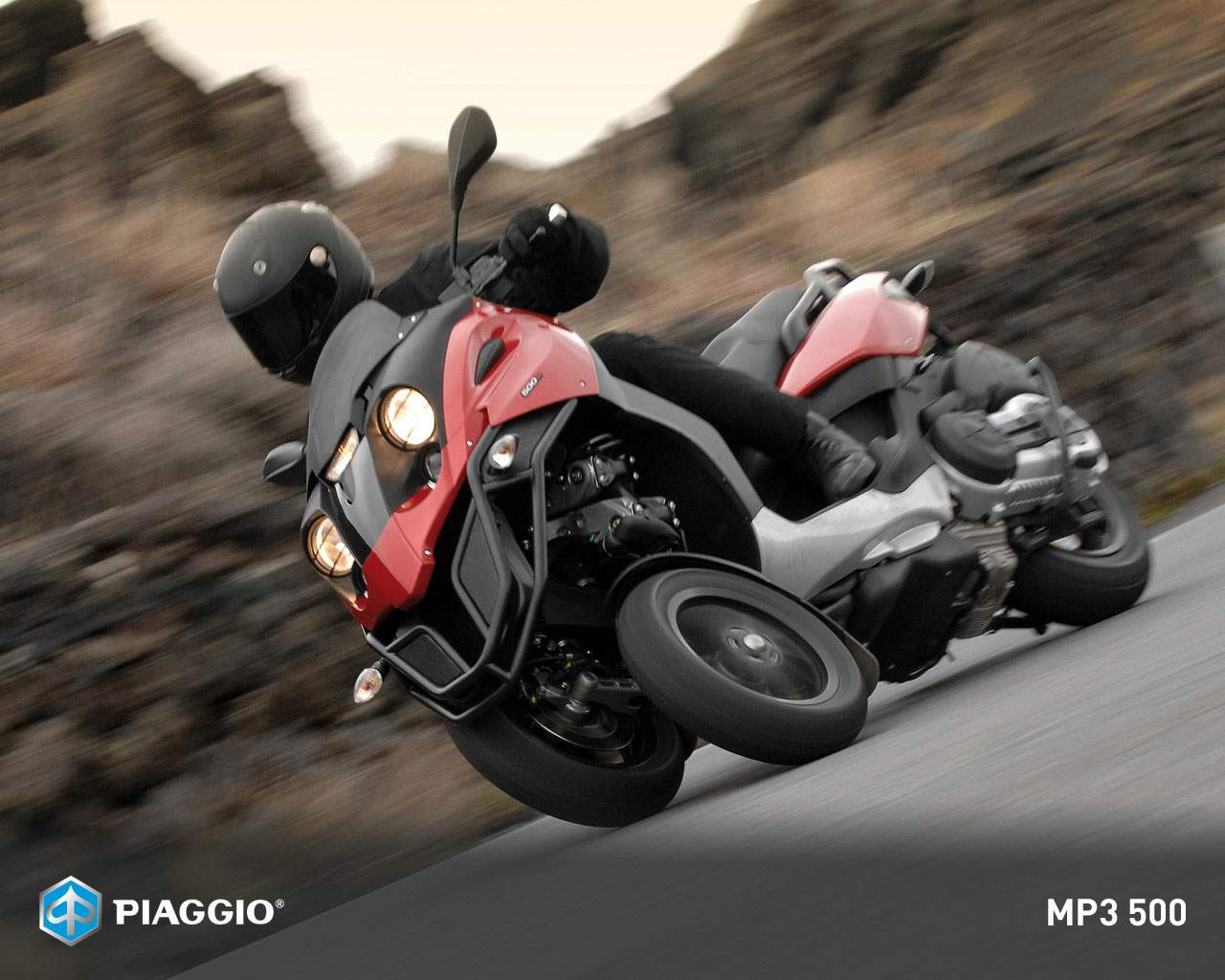Piaggio MP3 500 For Sale Specifications, Price and Images