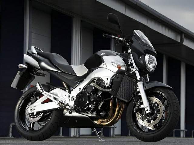 Suzuki GSR 600S For Sale Specifications, Price and Images