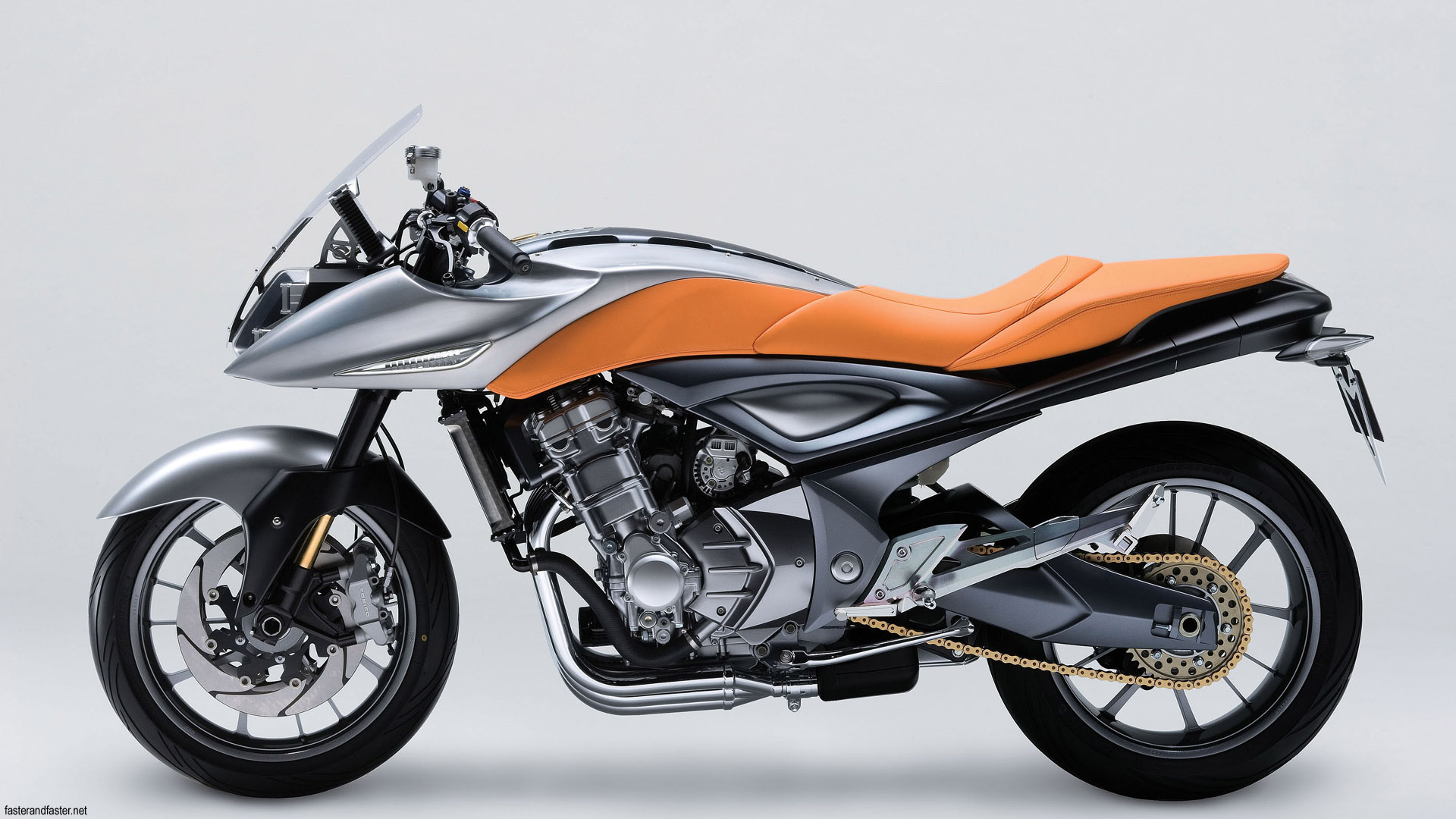 Suzuki Stratosphere Concept For Sale Specifications, Price and Images