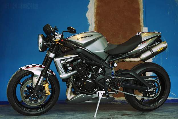 Triumph Street Triple Ace 675CR 
Special For Sale Specifications, Price and Images