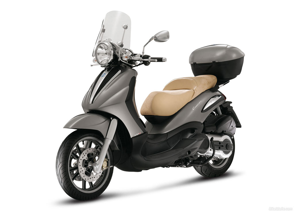 Piaggio BV 500 For Sale Specifications, Price and Images