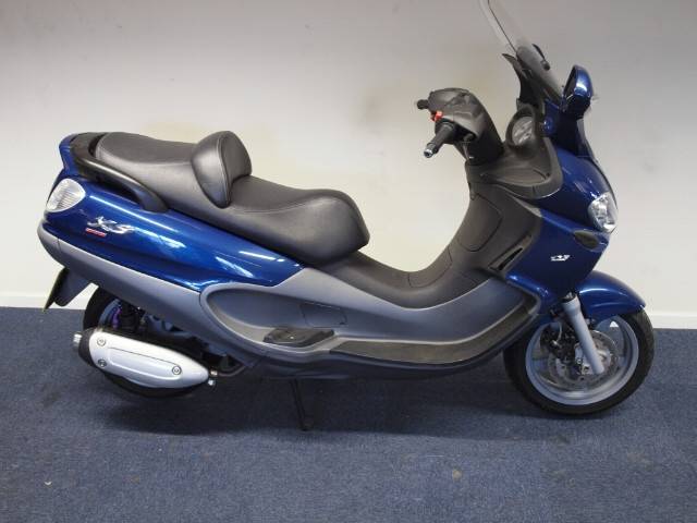 Piaggio X9 Evolution 500 For Sale Specifications, Price and Images