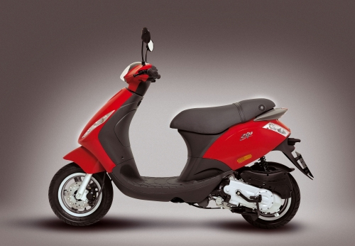Piaggio Zip 50 2T For Sale Specifications, Price and Images