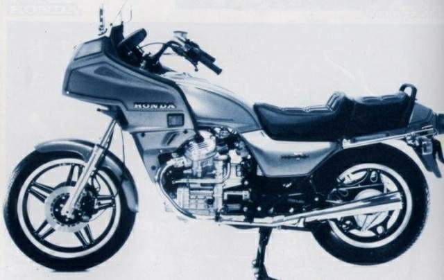Honda GL 500 Silver Wing Interstate For Sale Specifications, Price and Images