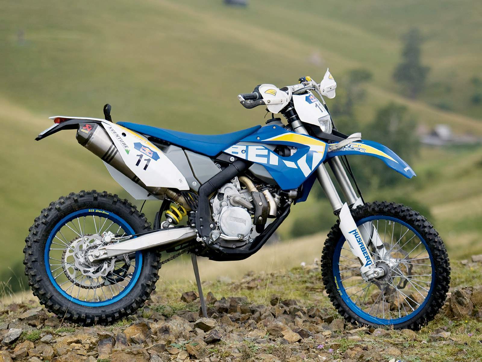 Husaberg FE 400 For Sale Specifications, Price and Images