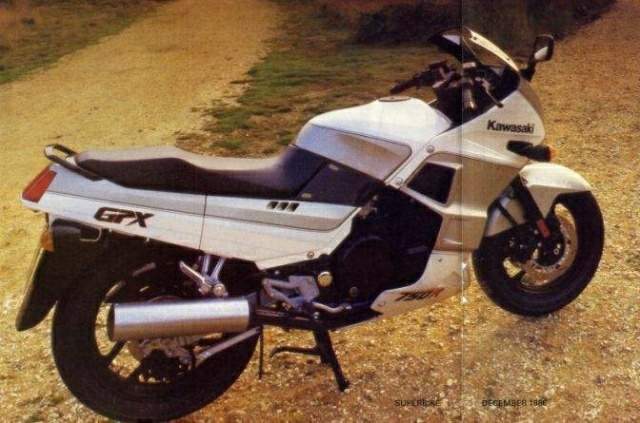 Kawasaki GPX 750R For Sale Specifications, Price and Images