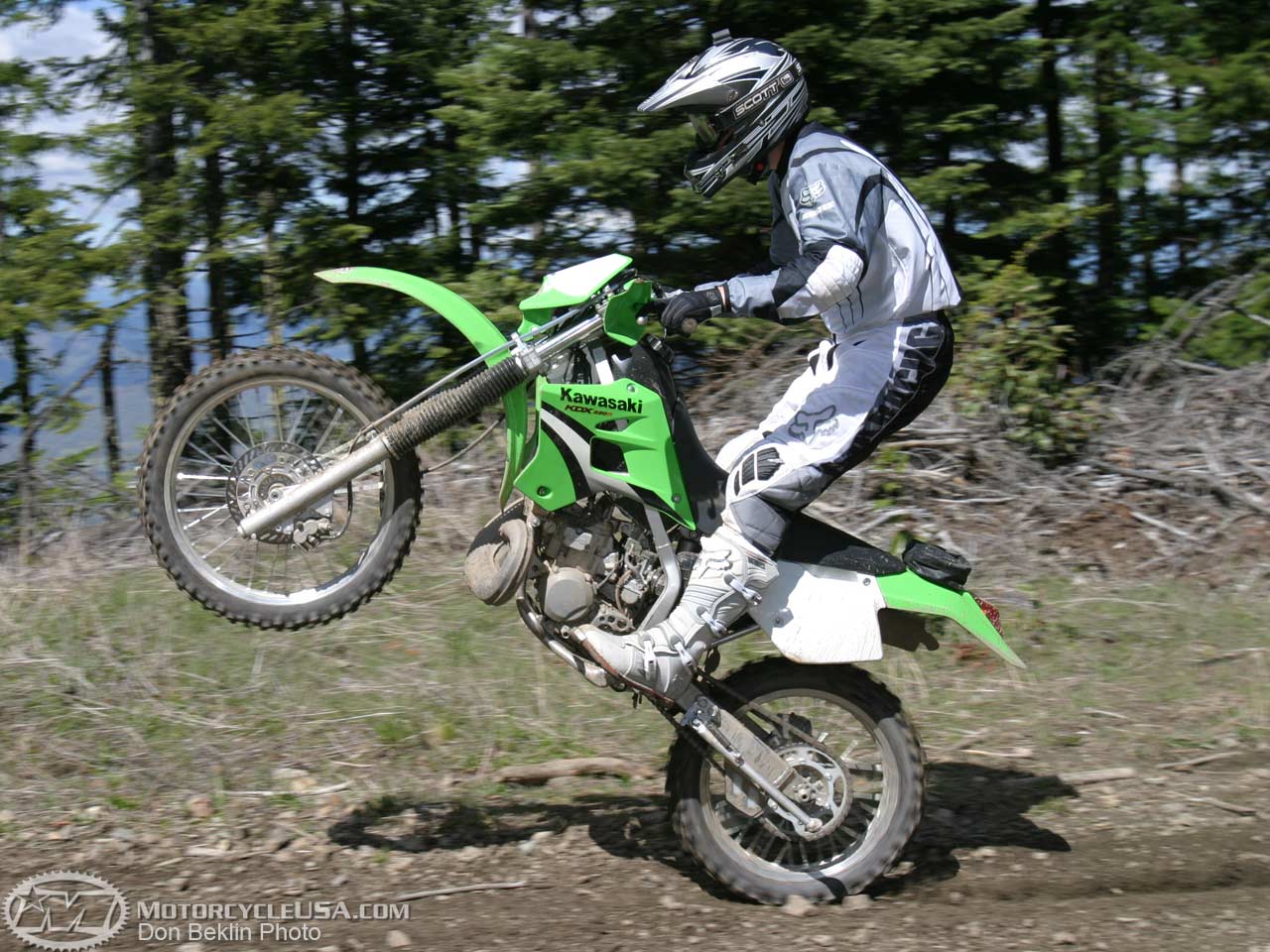 Kawasaki KDX 220R For Sale Specifications, Price and Images