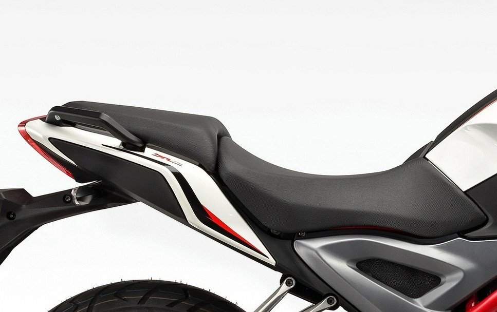 Benelli 
BN 251 For Sale Specifications, Price and Images