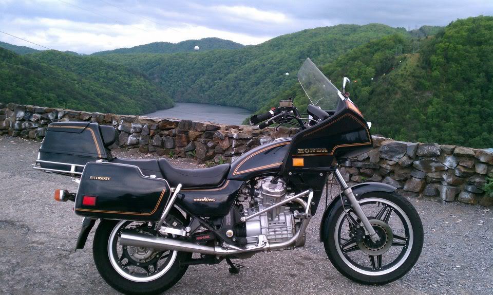 Honda GL 500 Silver Wing Interstate For Sale Specifications, Price and Images