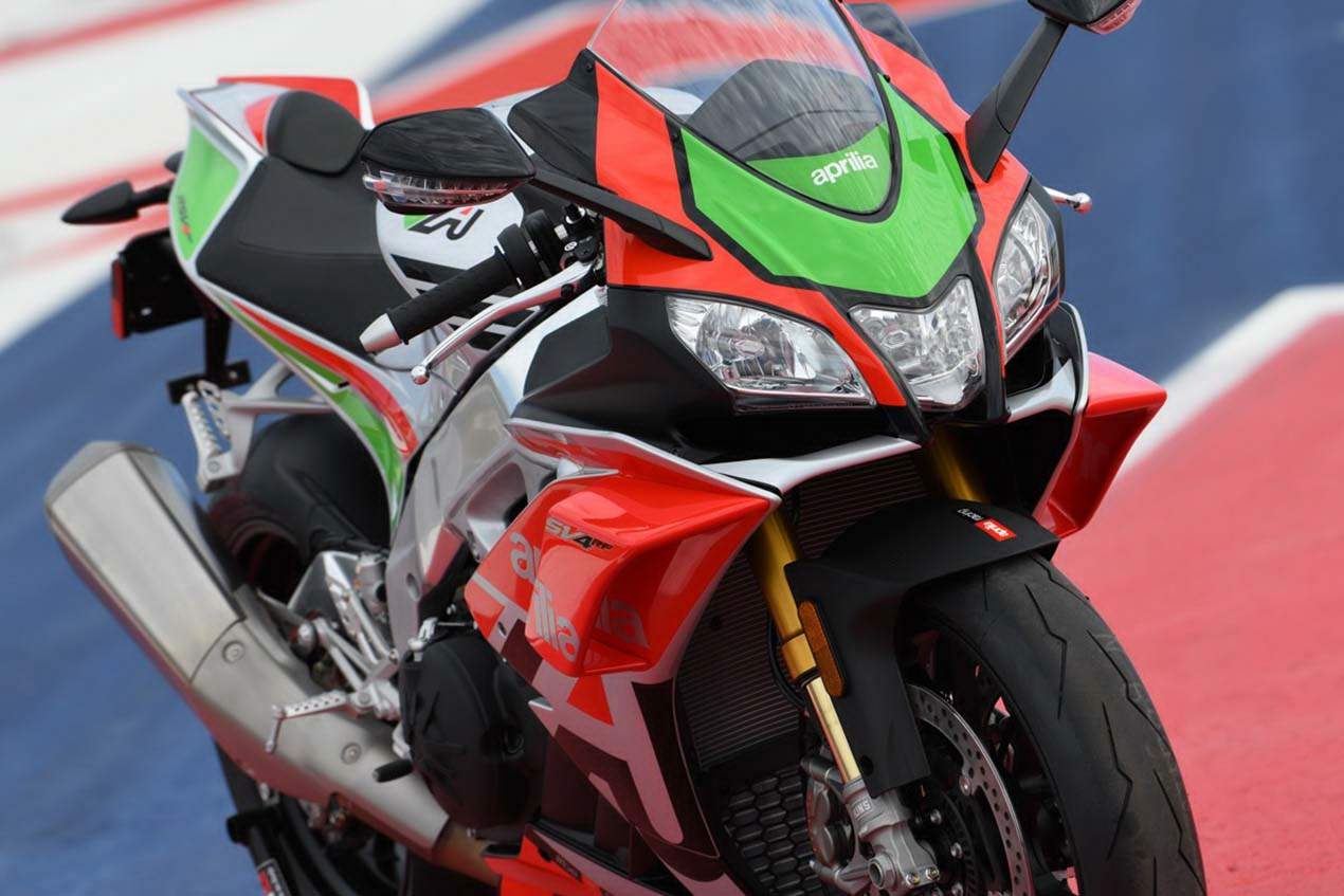 Aprilia RSV4 RF 
				LE For Sale Specifications, Price and Images
