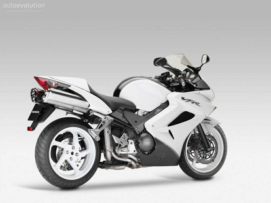 Honda VFR 800F Interceptor For Sale Specifications, Price and Images