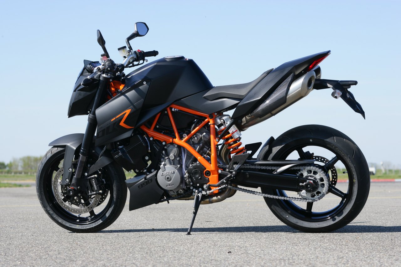 KTM 990 Super Duke For Sale Specifications, Price and Images