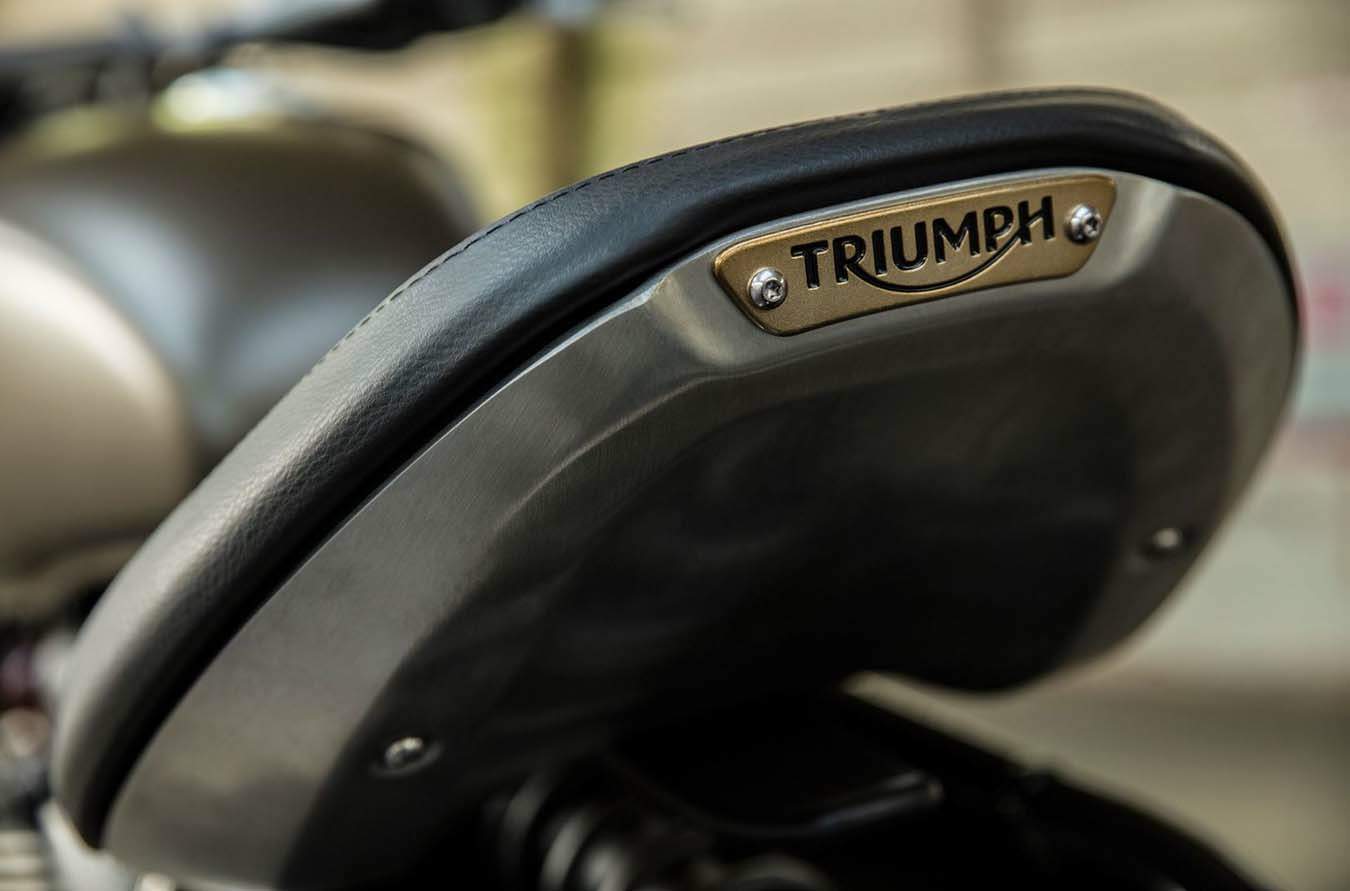 Triumph Bonneville Bobber For Sale Specifications, Price and Images