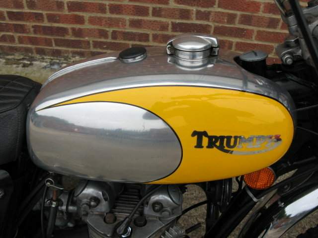 Triumph TR5T Trophy For Sale Specifications, Price and Images
