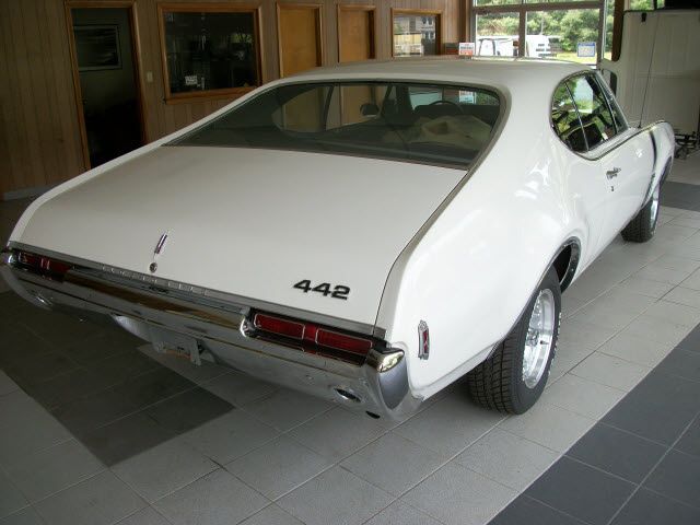  1968 Oldsmobile Cutlass For Sale Specifications, Price and Images