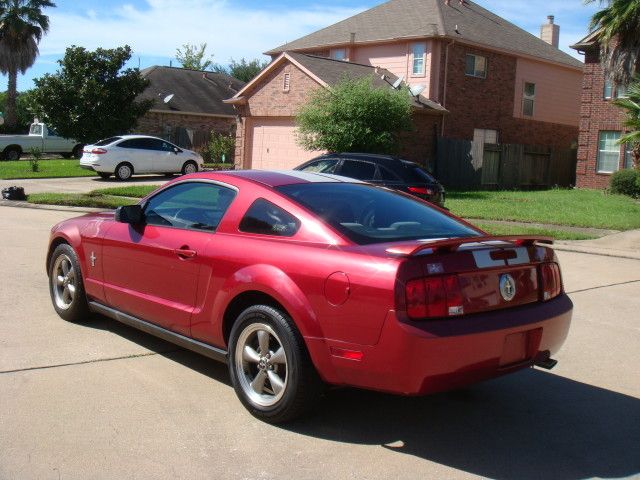  2006 Ford Mustang For Sale Specifications, Price and Images