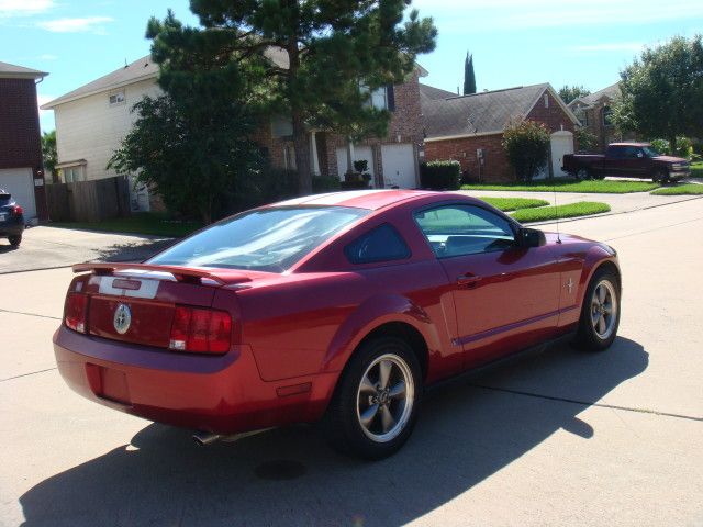  2006 Ford Mustang For Sale Specifications, Price and Images