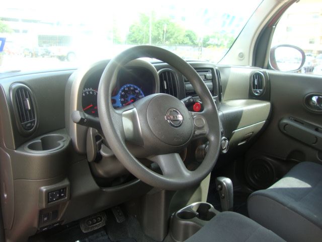  2009 Nissan Cube 1.8 S For Sale Specifications, Price and Images