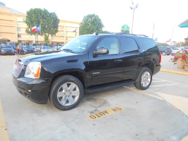  2011 GMC Yukon SLT For Sale Specifications, Price and Images