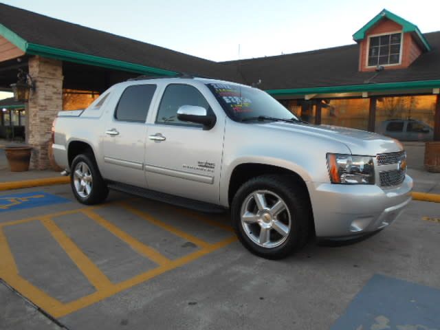  2012 Chevrolet Avalanche 1500 LT For Sale Specifications, Price and Images
