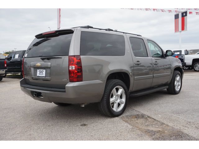  2008 Chevrolet Suburban LT For Sale Specifications, Price and Images