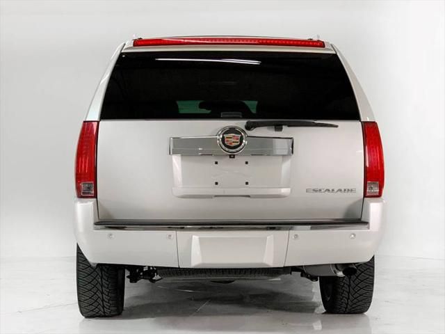  2013 Cadillac Escalade Luxury For Sale Specifications, Price and Images